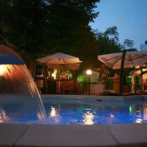 Szálloda Bengasi, Rimini
