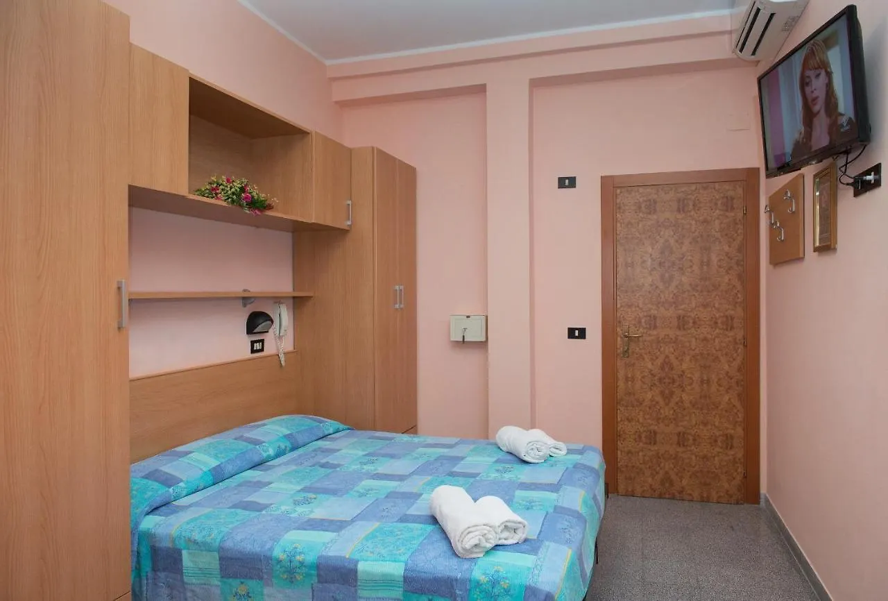 Hotel Colibri B&B Rimini 3*,